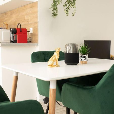 Jungle Appartement Lumineux Plein Centre بولون-سور-مير المظهر الخارجي الصورة